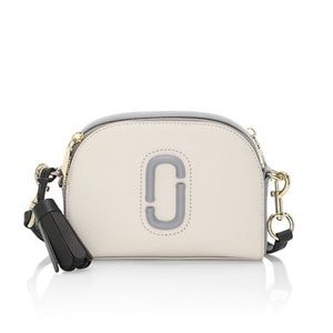😍 Marc Jacobs Shutter Leather Crossbody 🤩